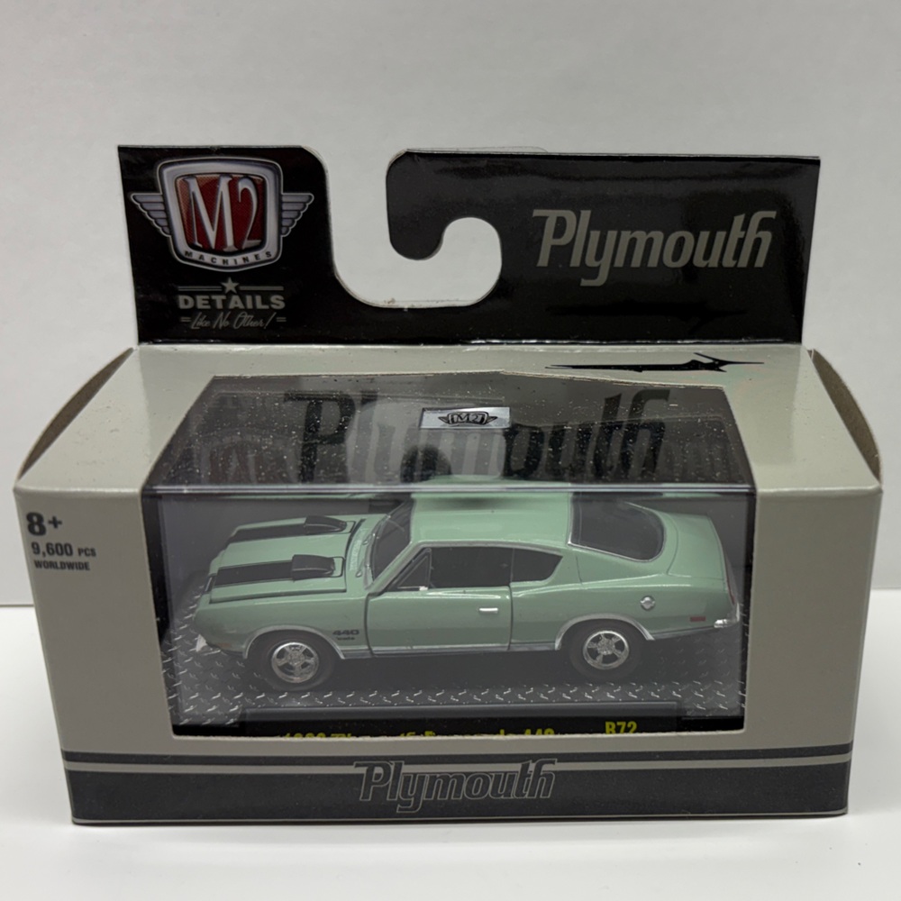 M2 Machines R72 1969 Plymouth Barracuda 440 LTD ED NEW 2022